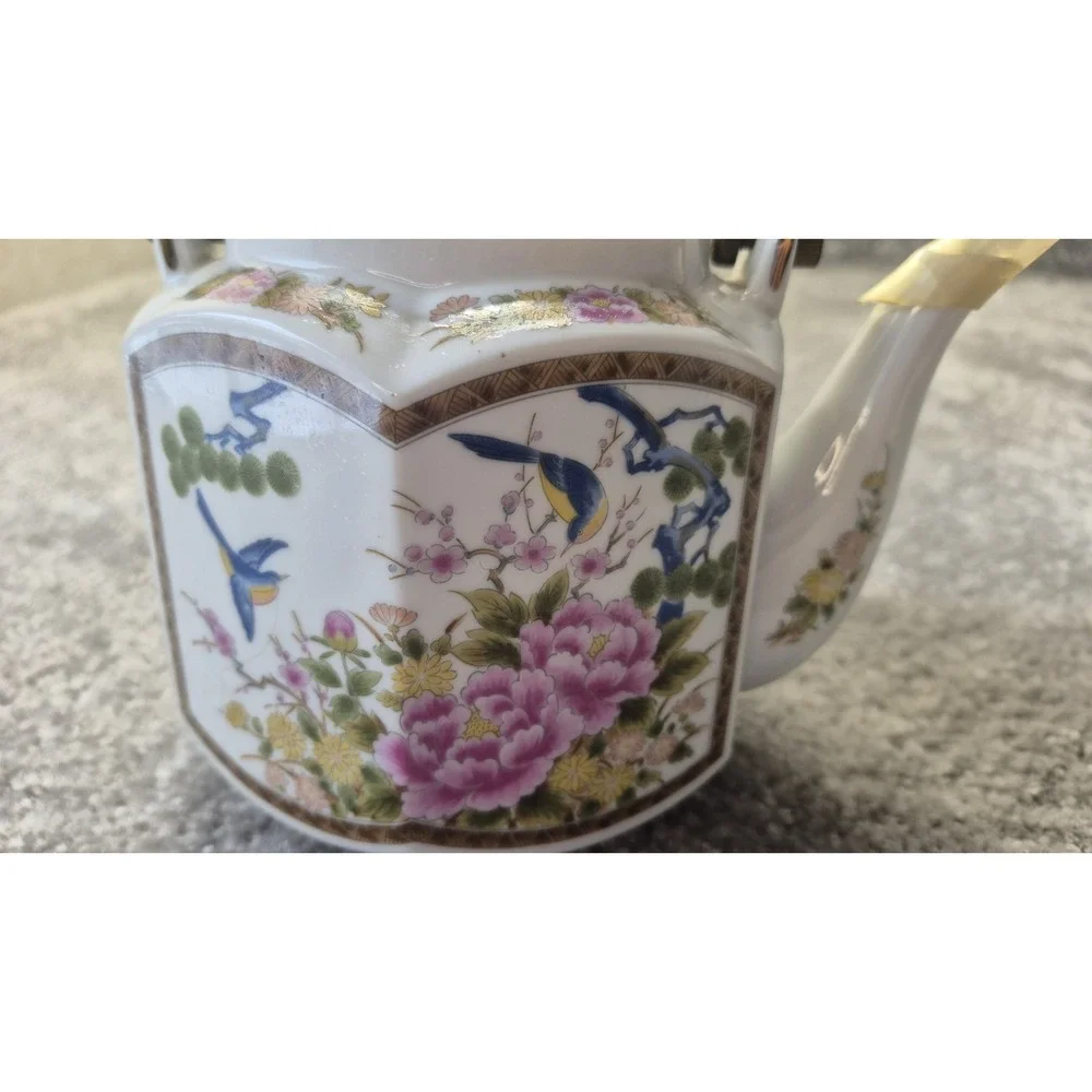 Vtg Japanese Porcelain Teapot‎ Brass Handle w/ Flowers Birds Gold Trim Homco